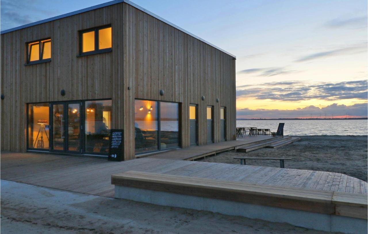 Stunning Home In Lembruch-Duemmer See With Wifi Bagian luar foto