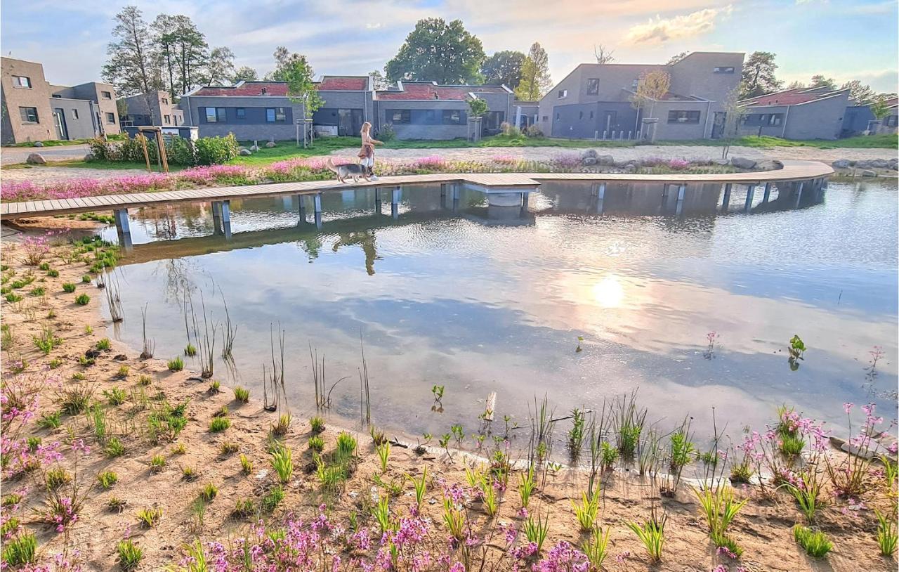 Stunning Home In Lembruch-Duemmer See With Wifi Bagian luar foto
